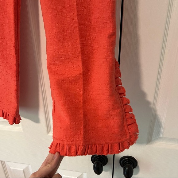 Trina Turk Jet Stream Crop Flare Ruffle Hem Coral Pants, Size 0 - Picture 4 of 7